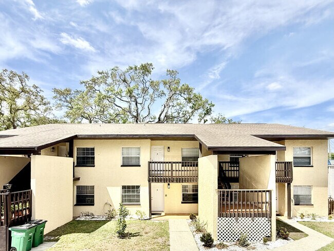 Building Photo - 380 2nd Ave N