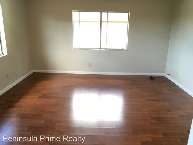 Foto del edificio - 40105-40107 Paseo Padre Pkwy