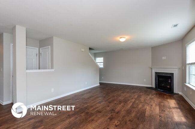 Foto del edificio - 6407 Maple Creek Ct