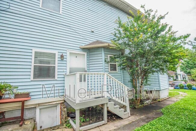 Photo - 1705 Washington Ave Apartment