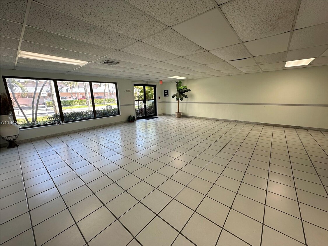 Foto del edificio - 3582 NE 171 St