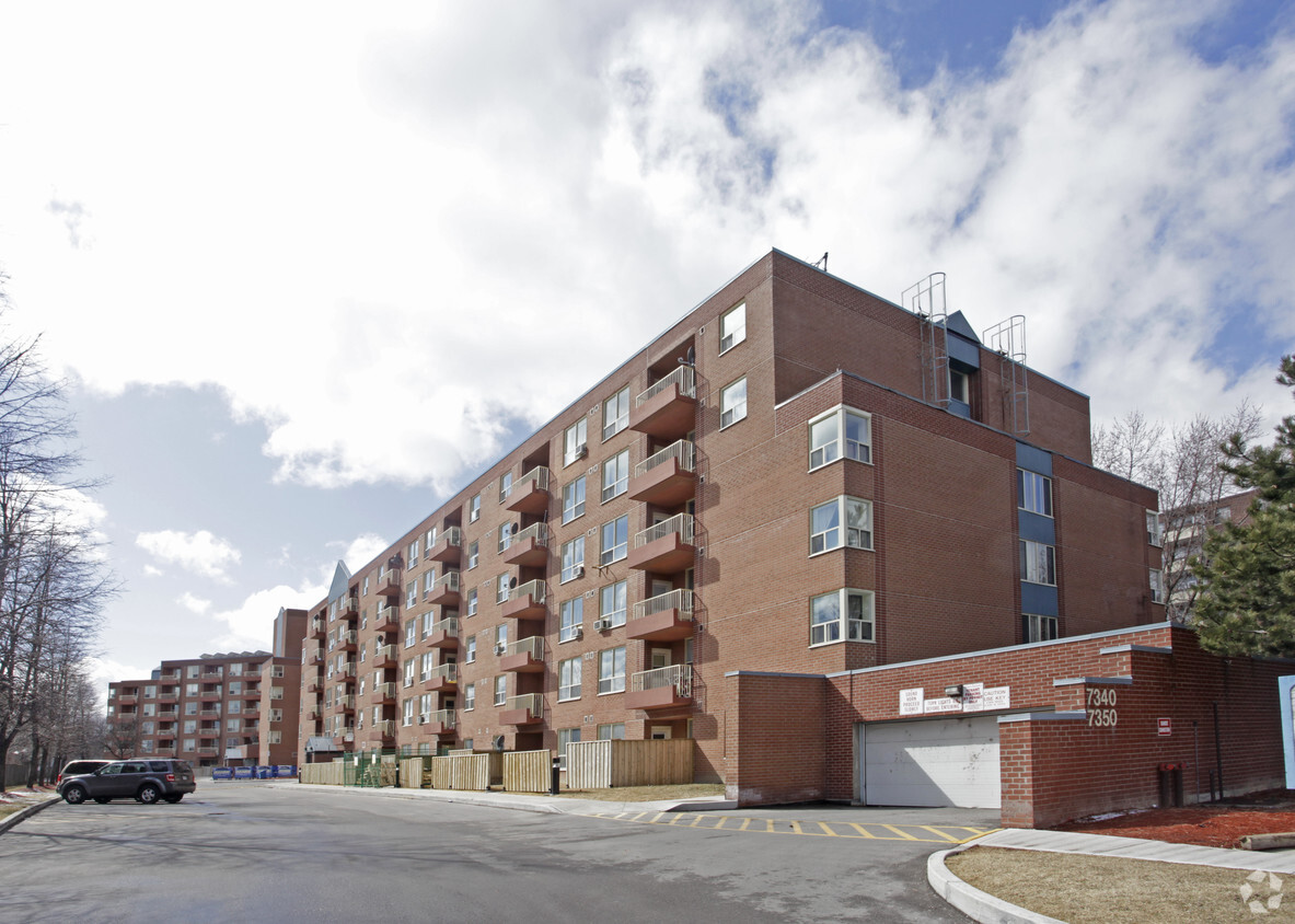 Photo du bâtiment - Ridgewood Court