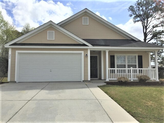 Foto principal - 240 Emerald Isle Drive