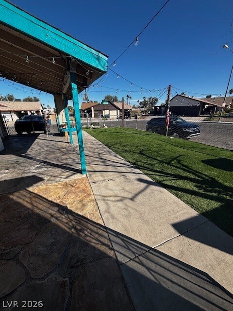 Foto del edificio - 4473 Bramblewood St