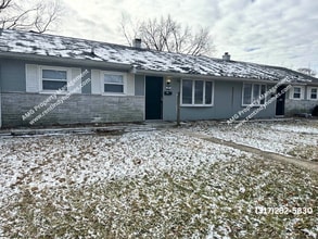 Building Photo - 7361 Westchester Dr