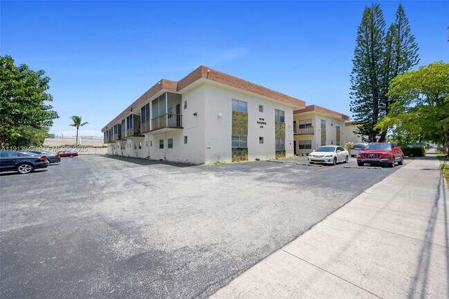 Foto del edificio - 415 NE 2nd St