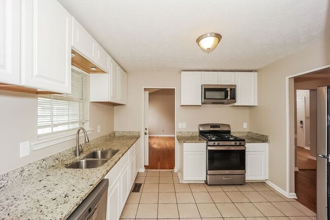 Building Photo - 85 Dogwood Trail Dr