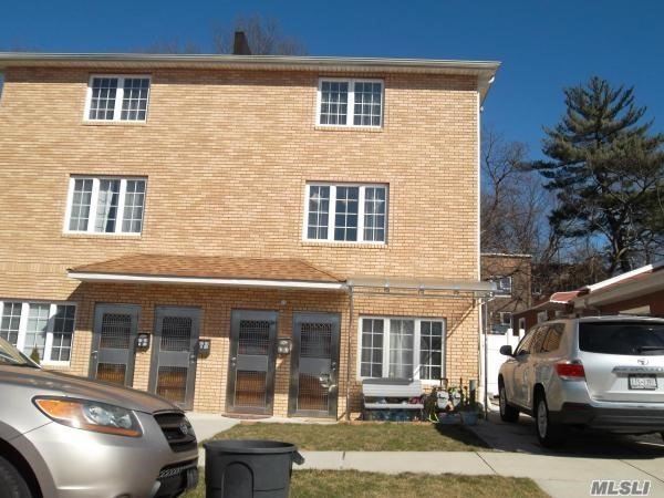 Primary Photo - 67-31-67185 185th St