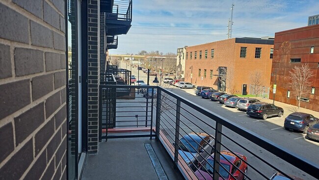 Foto del edificio - 110 N Boston Ave