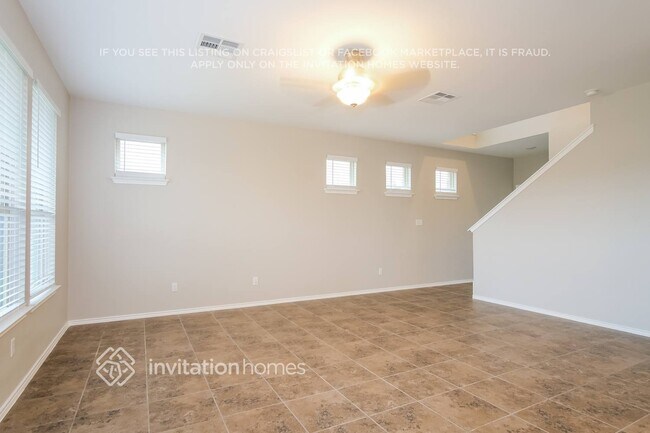 Foto del edificio - 3651 Sandy Brook Dr