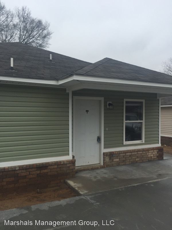 Building Photo - 140 Meadors Ln