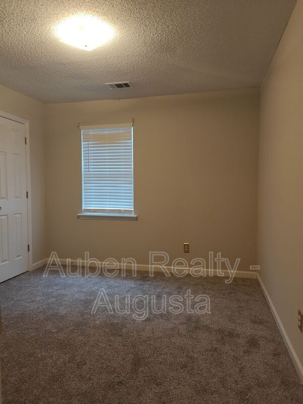 Building Photo - 2727 Brickrun Pl