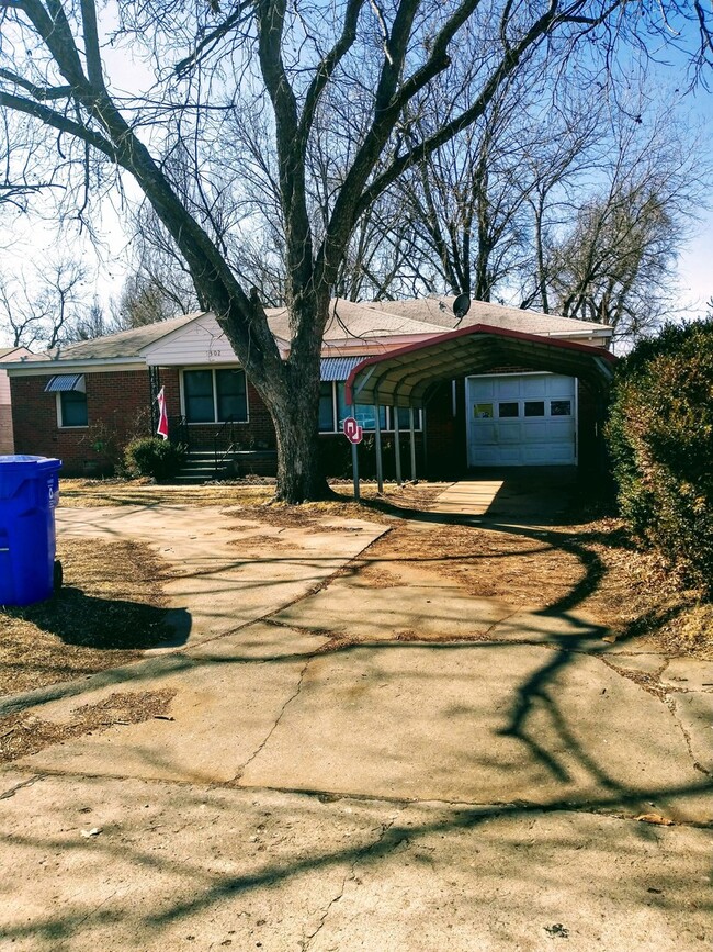 Building Photo - 1302 McKinley Ave