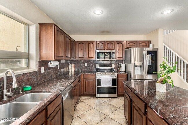 Foto del edificio - 3864 E Mine Shaft Rd