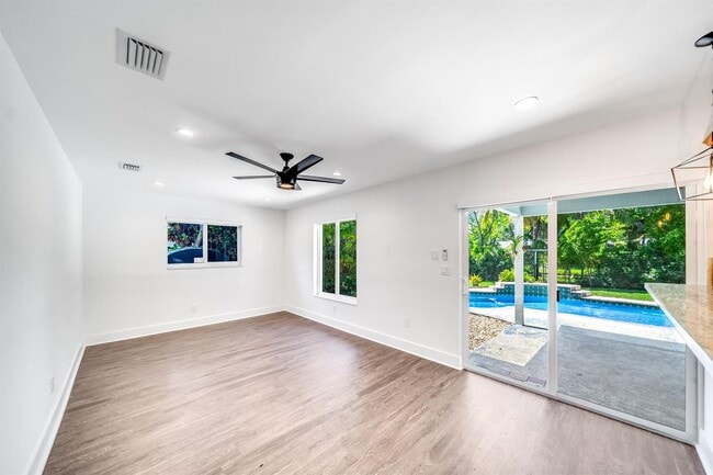 Building Photo - 7491 NW 11th Pl