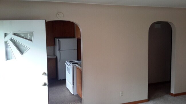 Foto del edificio - 2 Bed 1 Bath Duplex