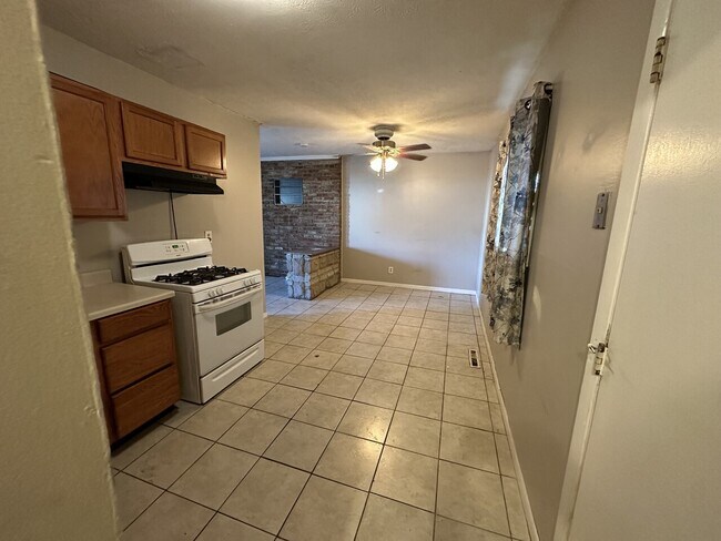 Foto del edificio - 3825 glenfield