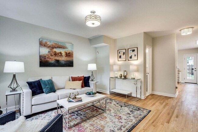 Foto del edificio - 118 O St SW