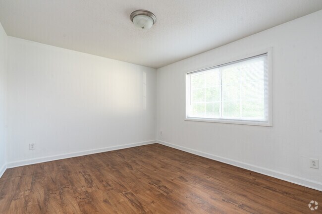 1 habitación, 1 baño - 640 pies cuadrados - Dormitorio - Hollywood/Shawnee Apartments