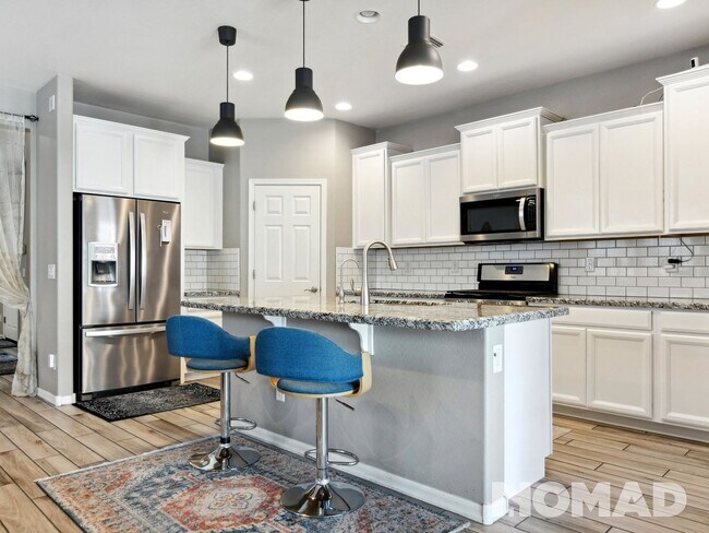 Foto del edificio - 3 Bedroom Single Family Home in Phoenix