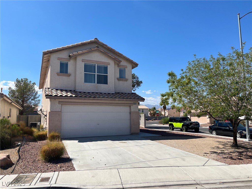 Foto principal - 5531 Doubleday St
