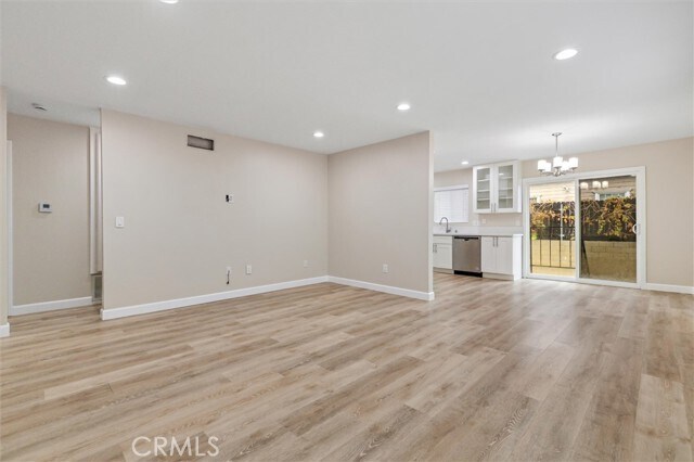 Foto del edificio - 8654 Orange Ave