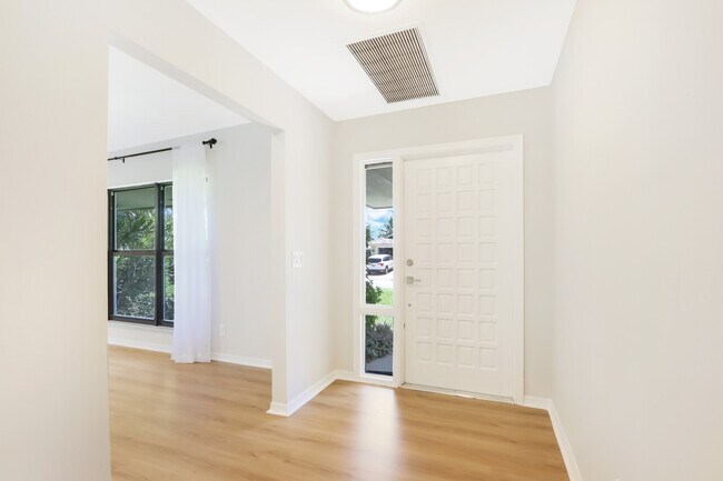 Foto del edificio - 85 Hickory Hill Rd