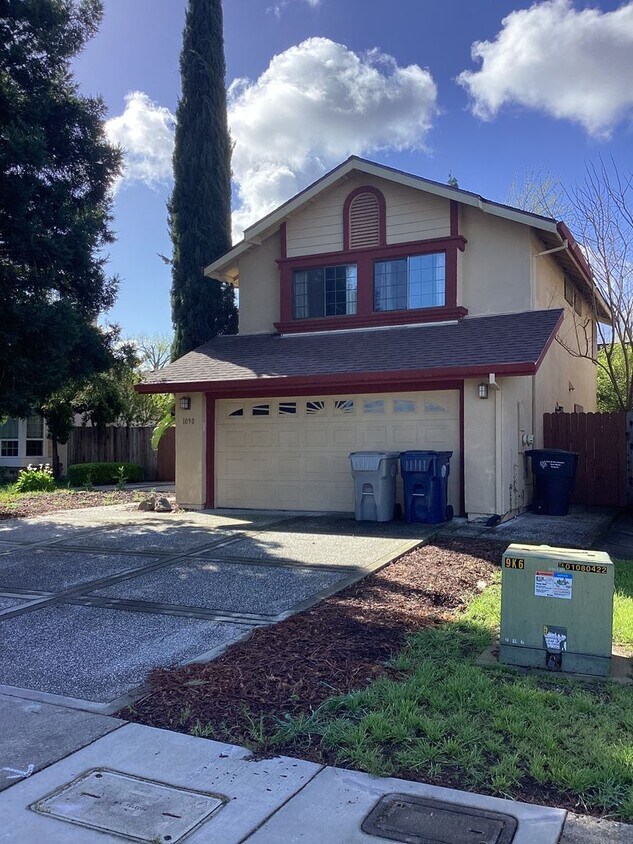 Primary Photo - COMING SOON - Natomas Charm: Spacious 3 Be...