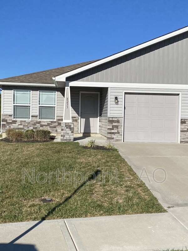 8233 SW 3rd St, Blue Springs, MO 64014 House Rental in Blue Springs