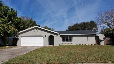 Building Photo - 2267 Coventry Dr