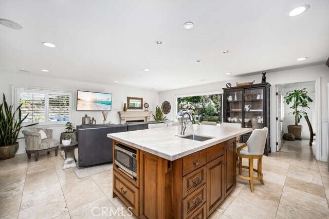 Foto del edificio - 16332 Spartan Cir