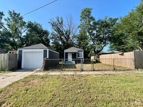 Building Photo - 1705 W Esthner Ave