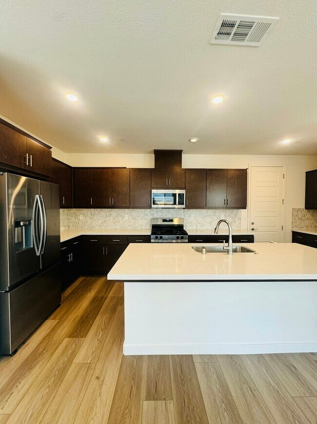 Building Photo - 5421 Knights Valley Ln