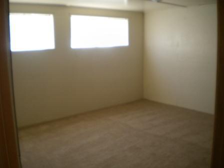 Foto del edificio - 1322 N Baker Ave