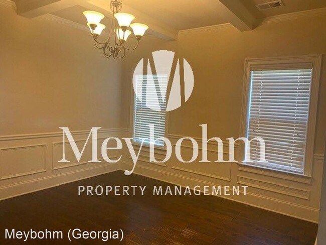 Building Photo - 4 br, 2.5 bath House - 2418 Sunflower Drive