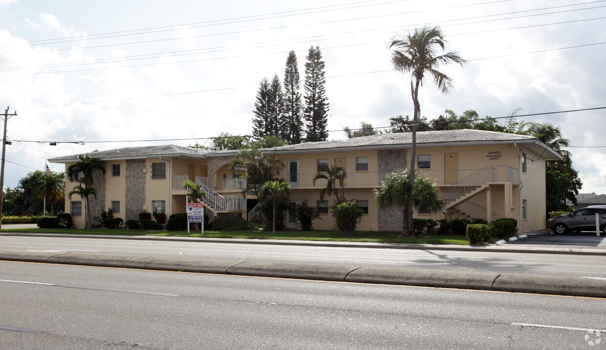 Jannel Apartments Apartments in Cape Coral, FL
