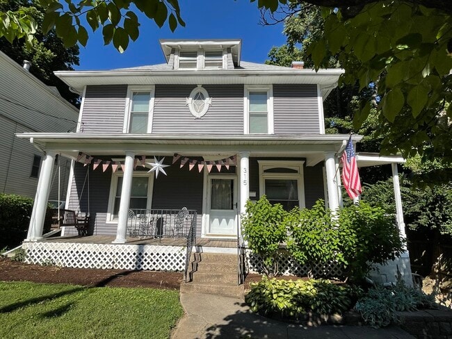 Building Photo - 315 Crescent Ct