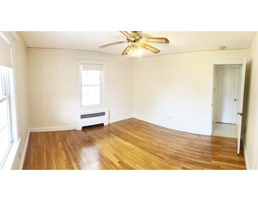 Building Photo - 106 Merrymount