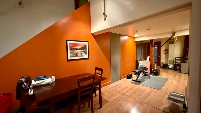 Foto del edificio - 373 4th St