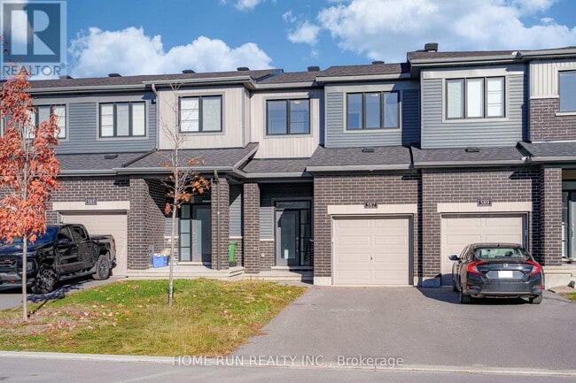 Building Photo - 587 Lilith St