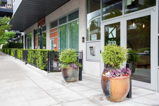 Building Photo - 2 bedroom in Seattle WA 98121