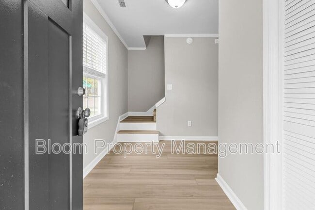 Foto del edificio - 974 Governors Rd