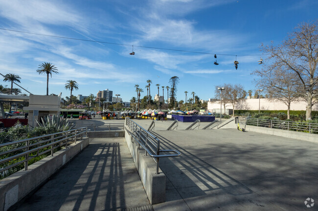 JAN 2022 - MacArthur Park Metro Apartments