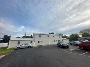 Building Photo - 530 E 3rd St