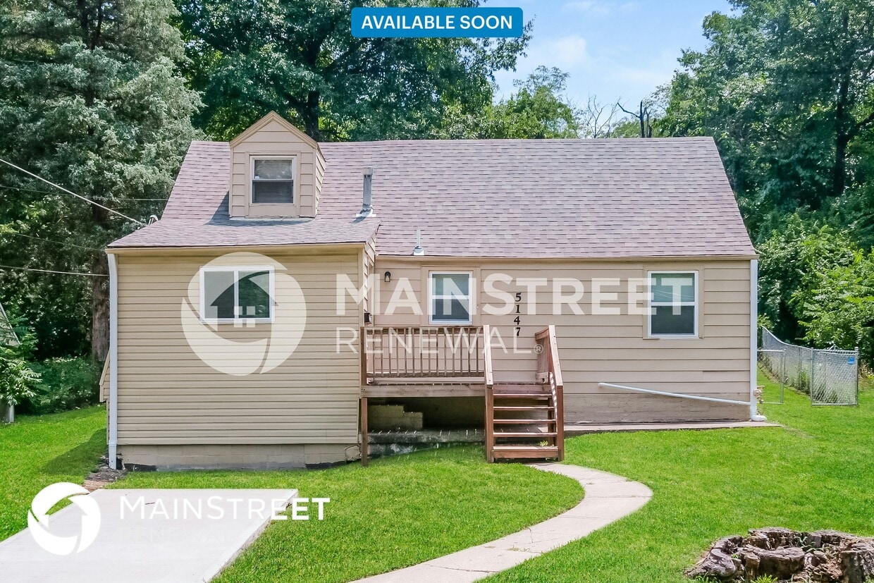 Primary Photo - 5147 Rinker Rd