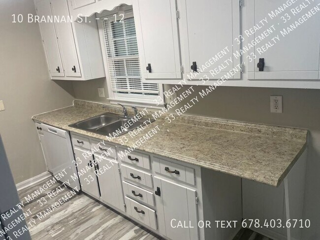 Building Photo - Two-Story renovated duplex in the heart of...