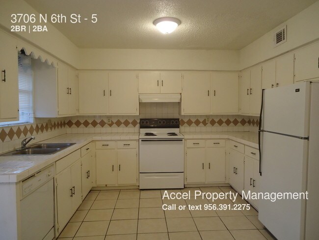 Foto del edificio - 3706 N 6th St