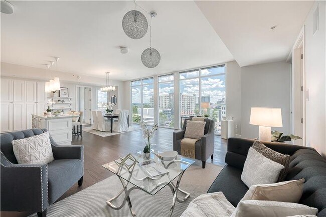 Foto del edificio - 1820 Peachtree Rd NW