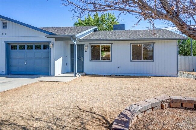 Building Photo - 3150 N Greg Dr