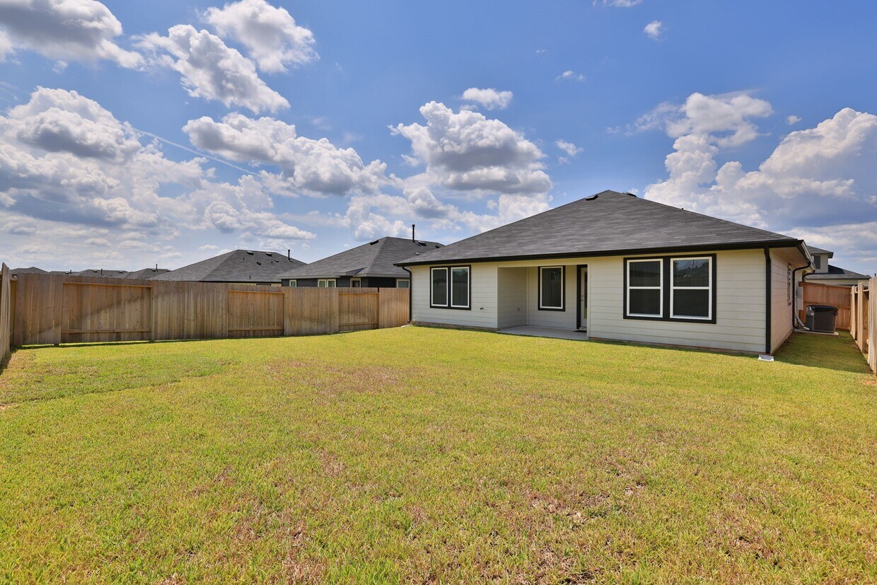 Foto del edificio - 40618 Balsam Run Ln